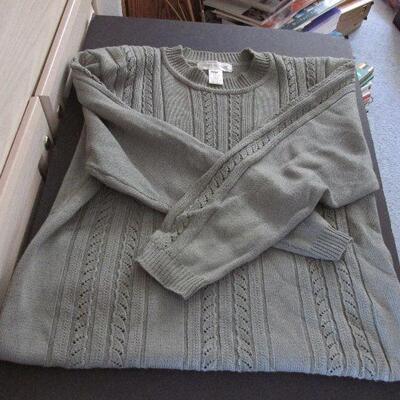 Lot 82- Jones NY Sweater