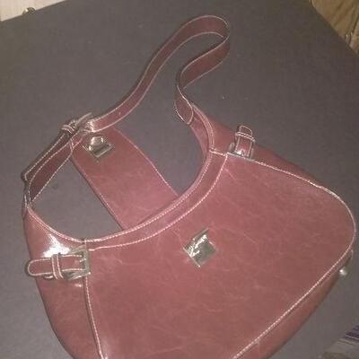 Lot 85- Apt. 9 Purse