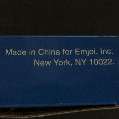 Lot 87- Emjoi Beauty Compact