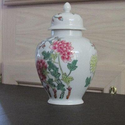 Lot 92- ACF Ginger Jar