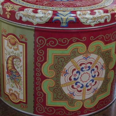 lot 98- Tin for Swedish Cookies