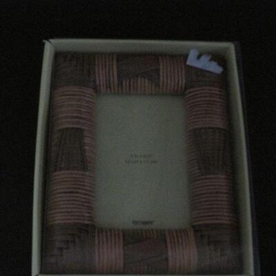 Lot 108- Pier 1 Frame