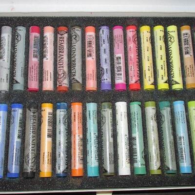 Lot 117- Rembrant Soft Pastel Box