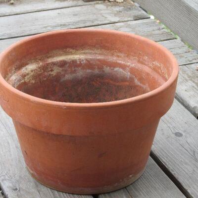 Lot 126- Collection of Planting Pots