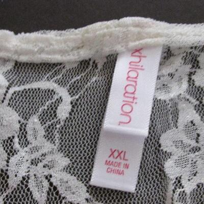 Lot 129- Xhilaration White Lace Top