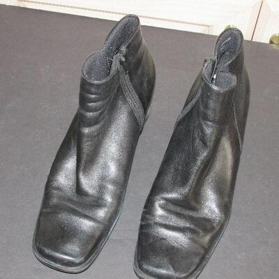 Lot 139- Covington Fairbank Heels