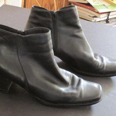 Lot 139- Covington Fairbank Heels