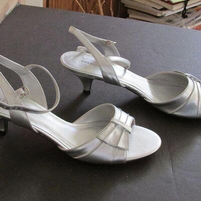 Lot 140- Predictions Silver Heels