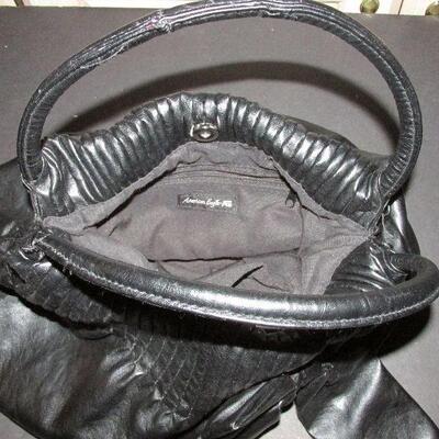 Lot 141- American Eagle Bag