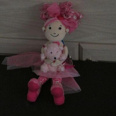 Lot 161- Grovy Girls Doll