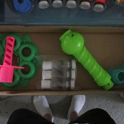 Lot 163- Doh-Vinci Mega Color Mix Set