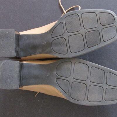 Lot 166- Nine & Company Heels