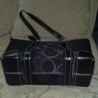 Lot 167- GGing Purse