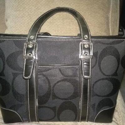 Lot 167- GGing Purse