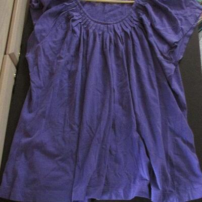 Lot 177- Chaus Organic Blouse