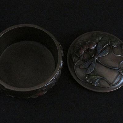 Lot 180- Verunese Design Jewelry Box