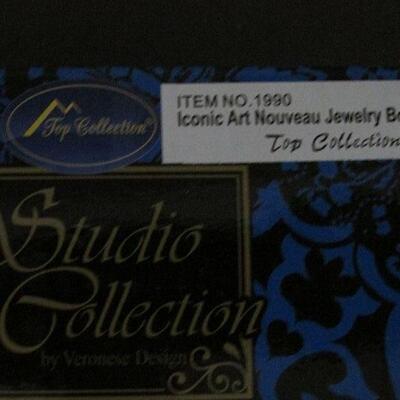 Lot 180- Verunese Design Jewelry Box