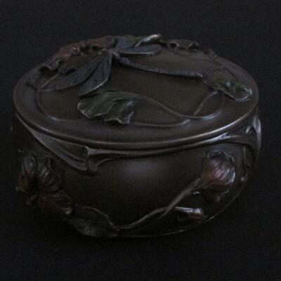 Lot 180- Verunese Design Jewelry Box