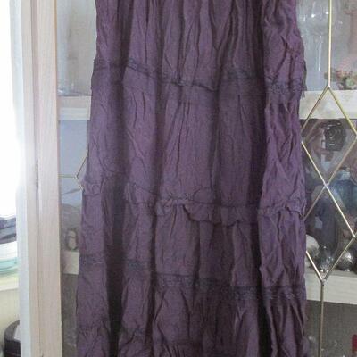 Lot 201- White Stag Purple Skirt