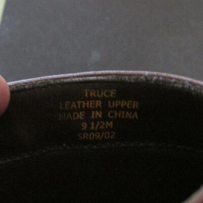 Lot 208- Villager Leather Shoes