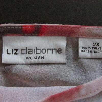 Lot 221- Liz Claiborne Blouse