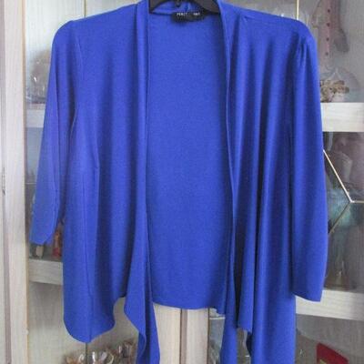 Lot 123- Perceptions Top