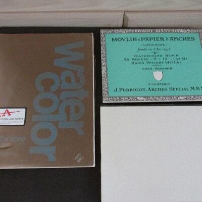 Lot 155- Collection of Artist Painting Supplies