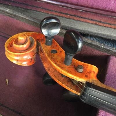 Antique 4/4 JOHN JUZEK Style Violin, Case and Bow
