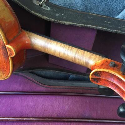 Antique 4/4 JOHN JUZEK Style Violin, Case and Bow