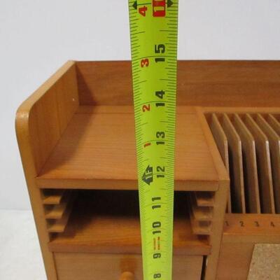 Lot 14 - Office Desk Organizer With Clock