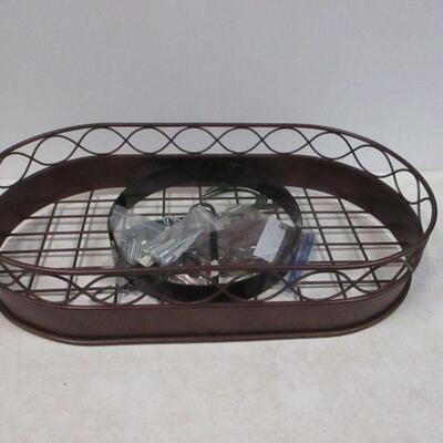 Lot 18 - Hanging Pot Holder