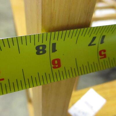 Lot 28 - Coffee Tea Cups Hanging Shelf 