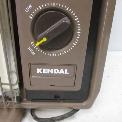 Lot 29 - Kendal Radiant Panel Heater