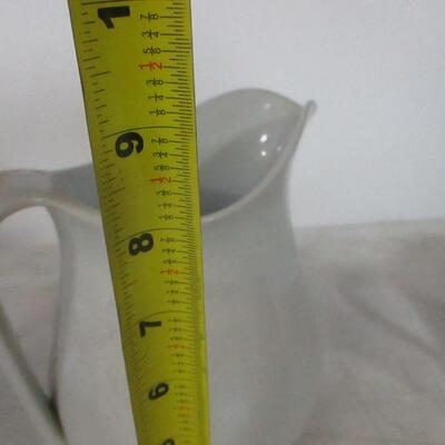 Lot 35 - Cordon Blue - Henry Alcock - Pier 1 Pitchers