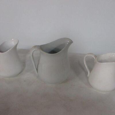 Lot 35 - Cordon Blue - Henry Alcock - Pier 1 Pitchers
