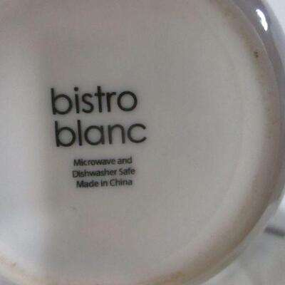 Lot 36 - Bistro Blanc - Cordon Blue Pitchers