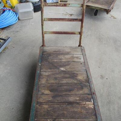 Lot 40 - Rolling Cart