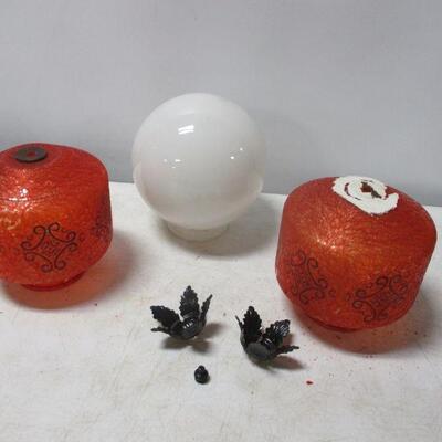 Lot 48 - Decorative Red Lamp Shades 