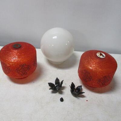 Lot 48 - Decorative Red Lamp Shades 
