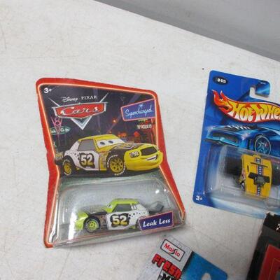 Lot 50 - Hot Wheels Disney Winners Circle Cars 