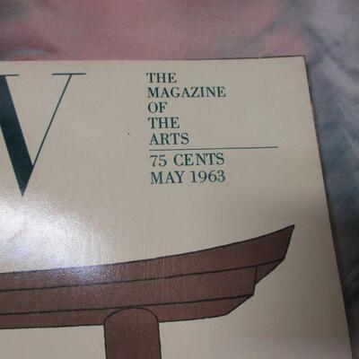 Lot 61 - Show & Esquire Magazines 