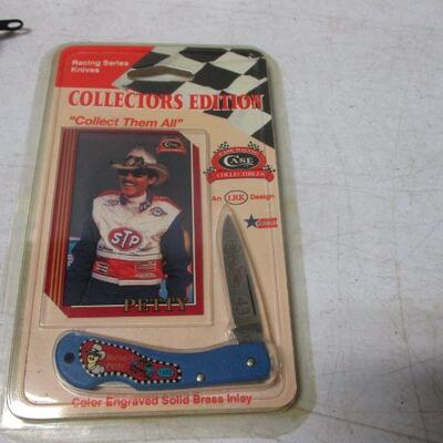 Lot 72 - Car Items