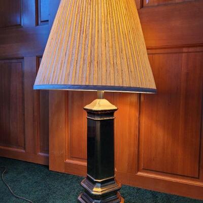 Lot #10: 35" Tall HEAVY Brass Vintage REMBRANDT Table Lamp Tested A+