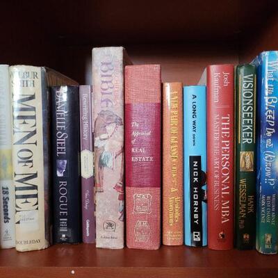 Lot #15: Assortment of (12) Hardback Books ðŸ“š 