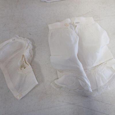 Lot 120 - Vintage Cloth Linen
