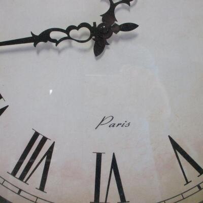 Lot 124 - Battery Operated Wall Clock