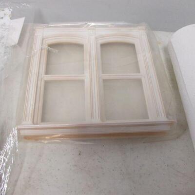 Lot 125 - Dollhouse Miniature Art Panel Wallpaper