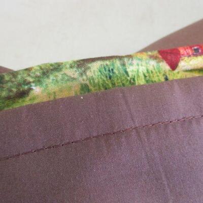 Lot 165 - Farm Scene Quilt 