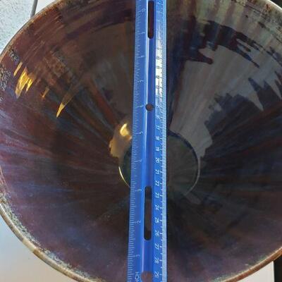 Lot 25: Large Ceramic Bowl