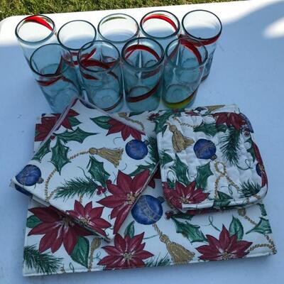 Christmas Table Placemats, Napkins & Glassware